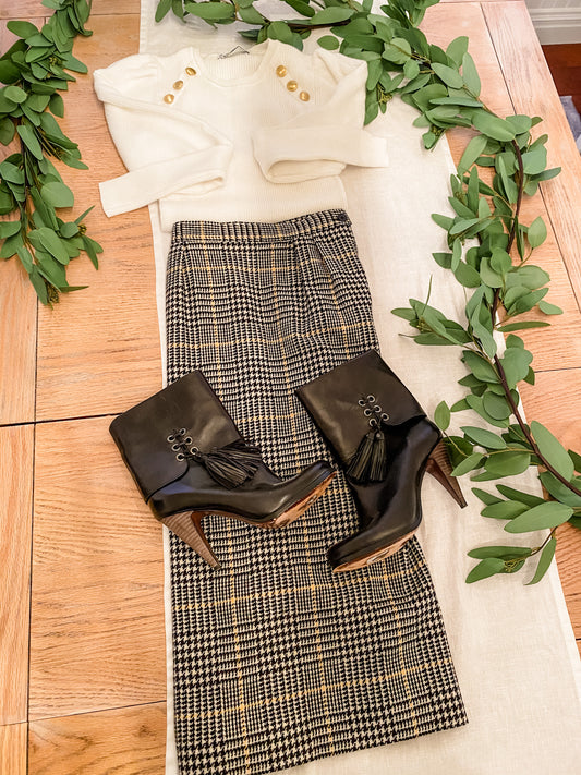 How to Style a Pendleton Skirt
