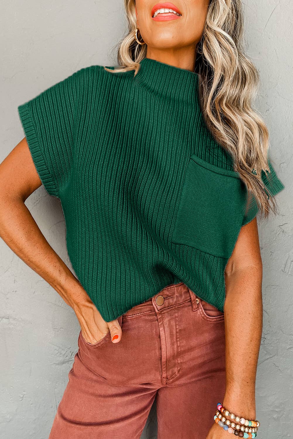 Ribbed Short Sleeve Pocketed Sweater