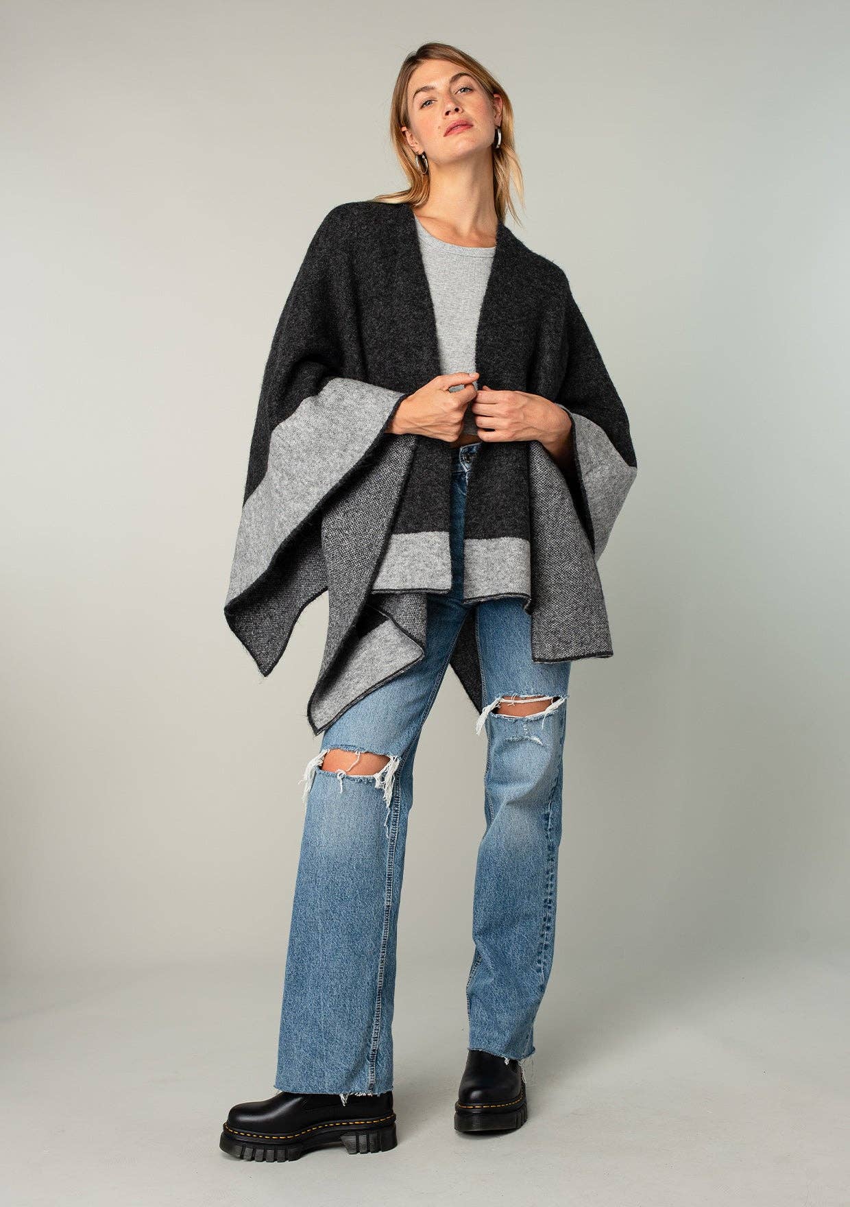 Relaxed Color Block Cape Cardigan Poncho